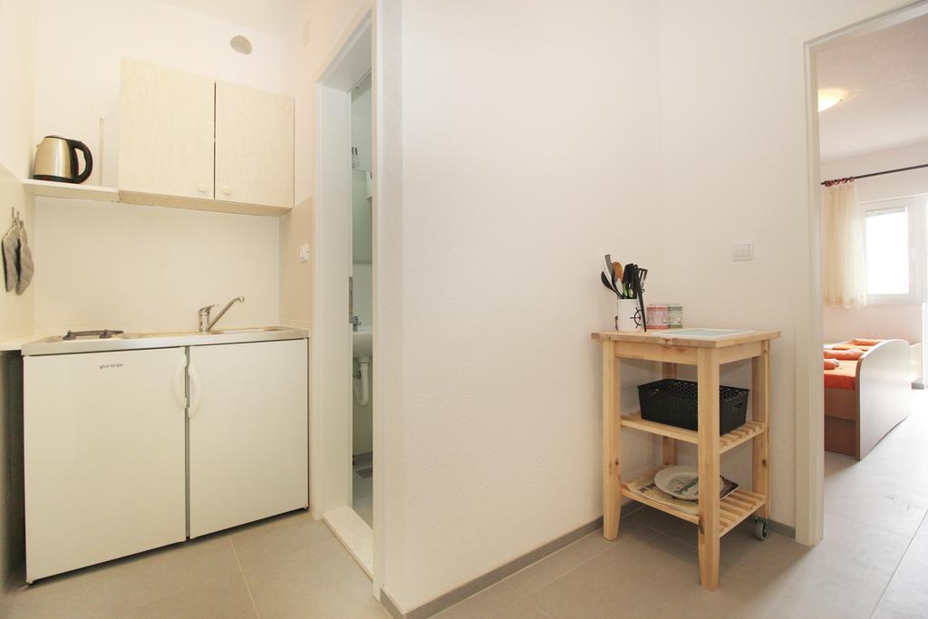 Stanicicke Apartments Baška Voda Eksteriør bilde