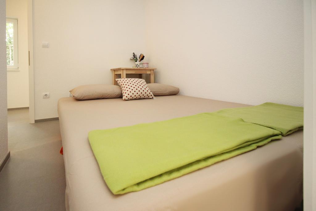 Stanicicke Apartments Baška Voda Eksteriør bilde